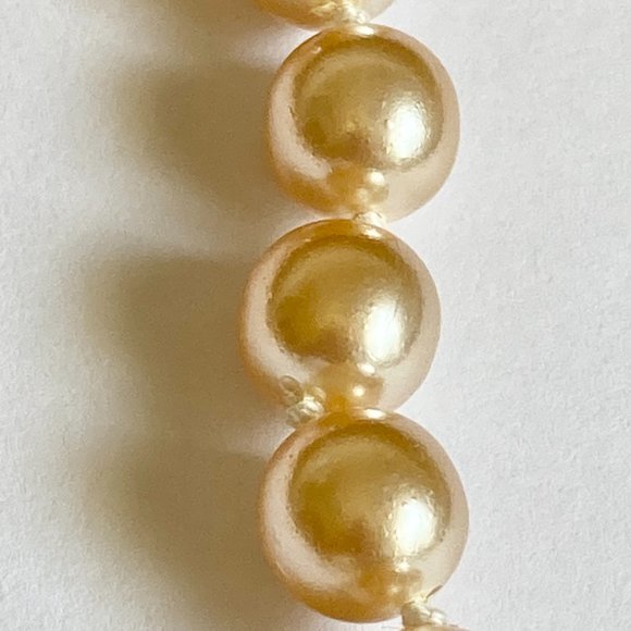 Vintage Cream Glass Pearl Necklace 16" 6mm Hand Knotted Choker Length - Picture 9 of 11